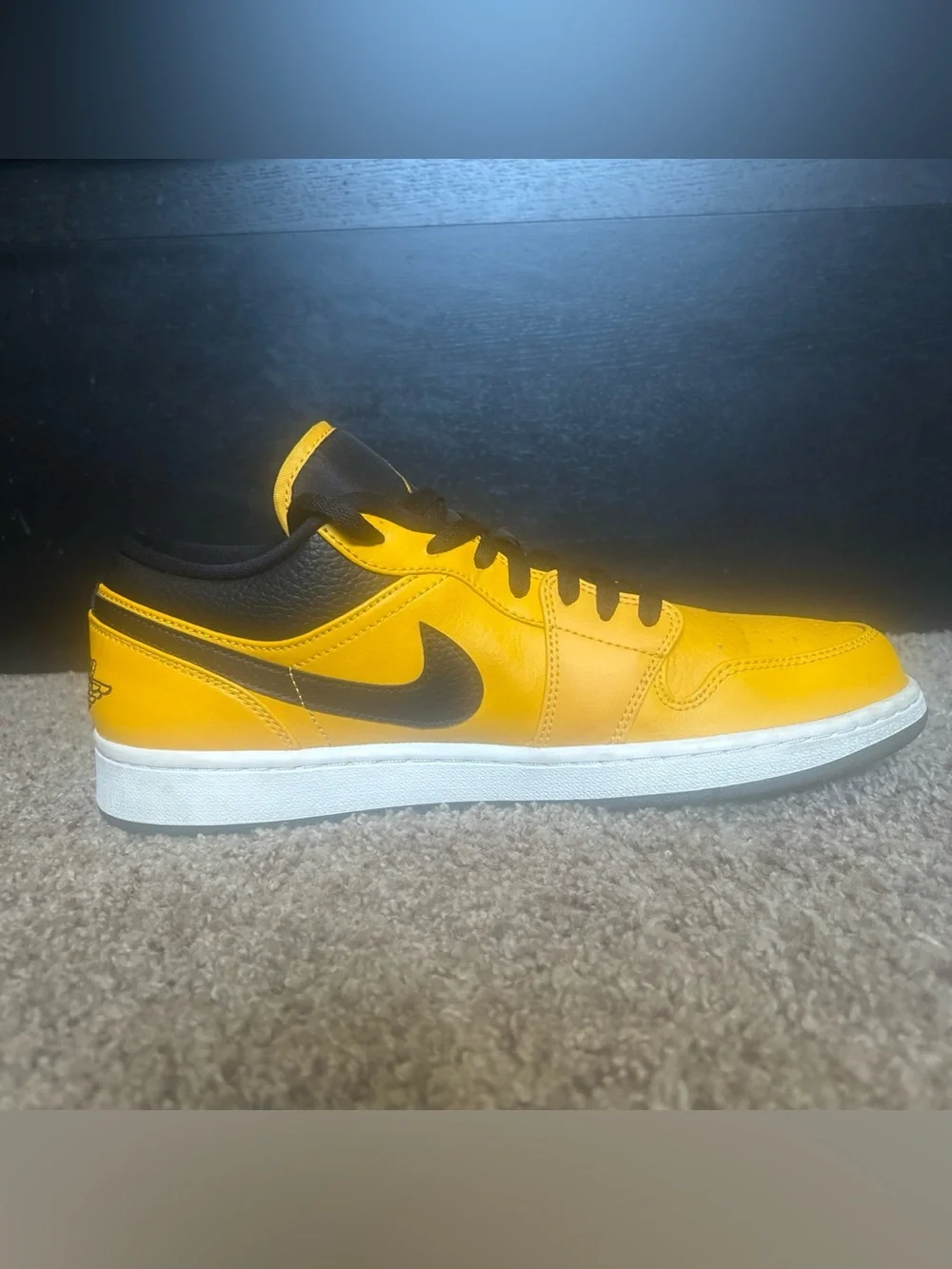 Used Air Jordan 1 Low ‘University Gold / Black’ Men’s Size 12